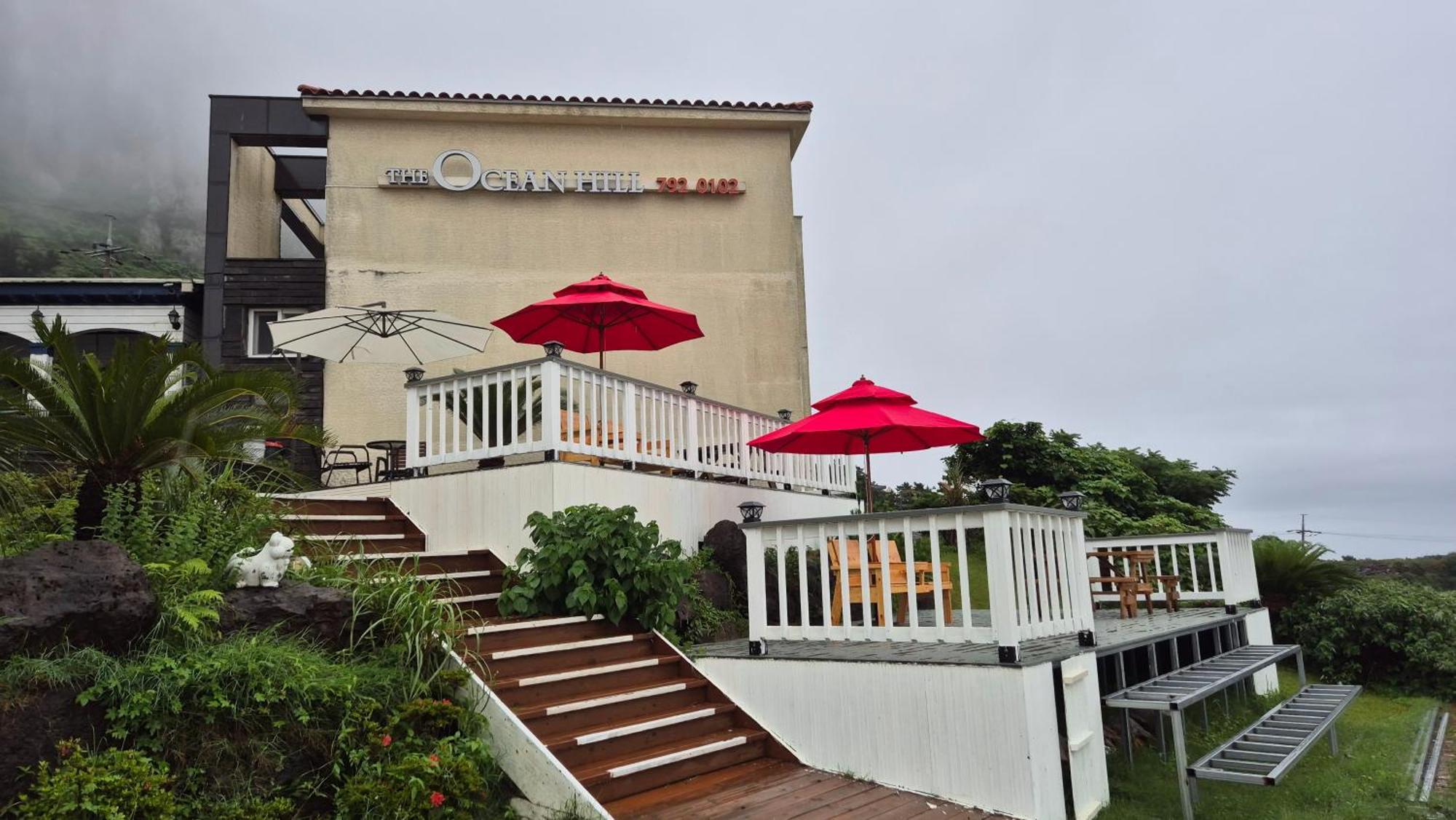 Jeju The Ocean Hill Pension Seogwipo Exterior photo